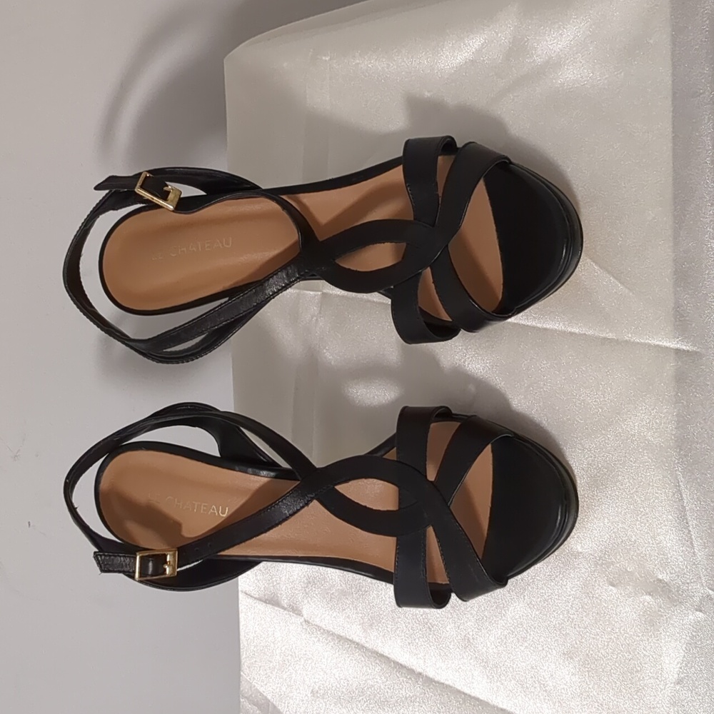 Le Château Black Leather Heels
